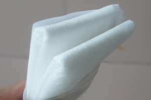 Bandage triangulaire non tissé
